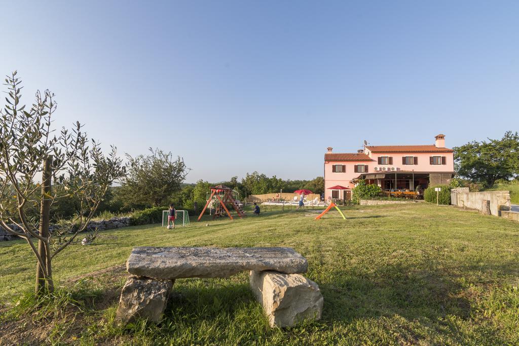 Bed And Breakfast Rogocana Labin  Exterior photo